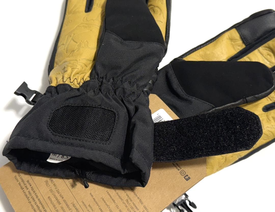 新品 DAKINE ダカイン TEAM FILLMORE GORE TEX M