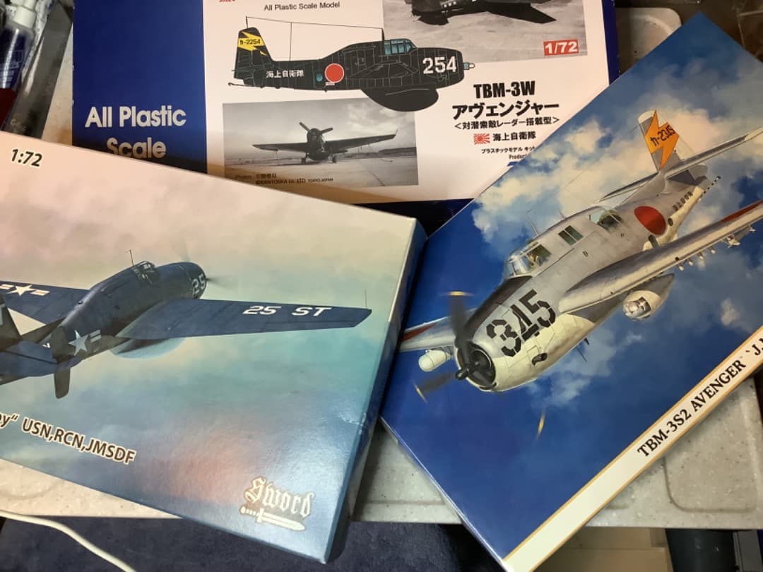 TBM3 アベンジャー 1/72 プラモデル 3種類　ハセガワ他　海自デカール
