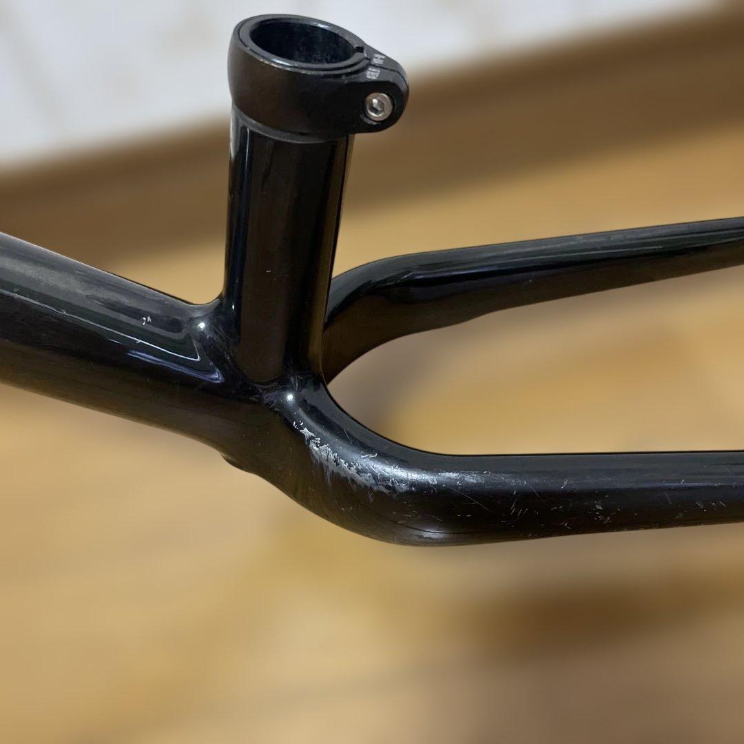 ランバイク　カーボンフレーム