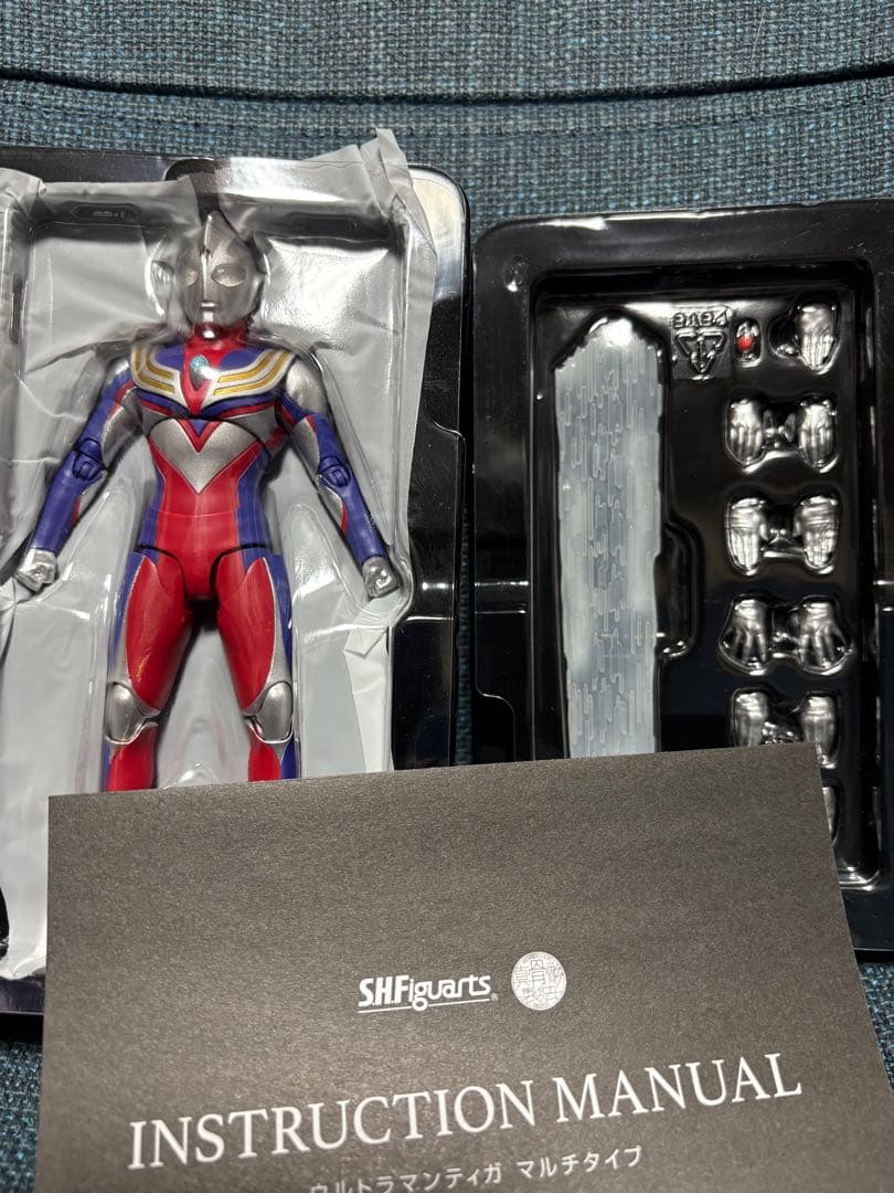 ウルトラマンティガ　真骨頂　フィギュアーツグリッターティガ&マルチ再販&パワー