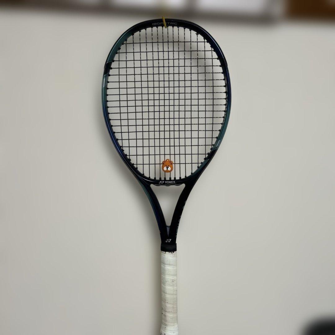 ヨネックスラケットEZONE 100SL