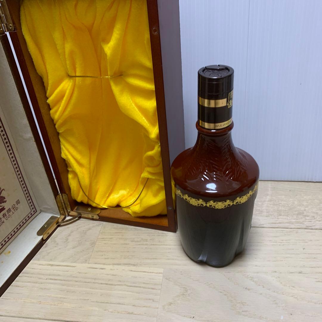 五糧液　2013年　ZUNJIU 特別酒 480ml 木箱入り