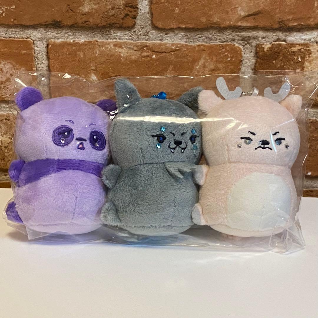 女王蜂 qb BEASTぬいぐるみ3体（未開封）＆正正正マグカップ