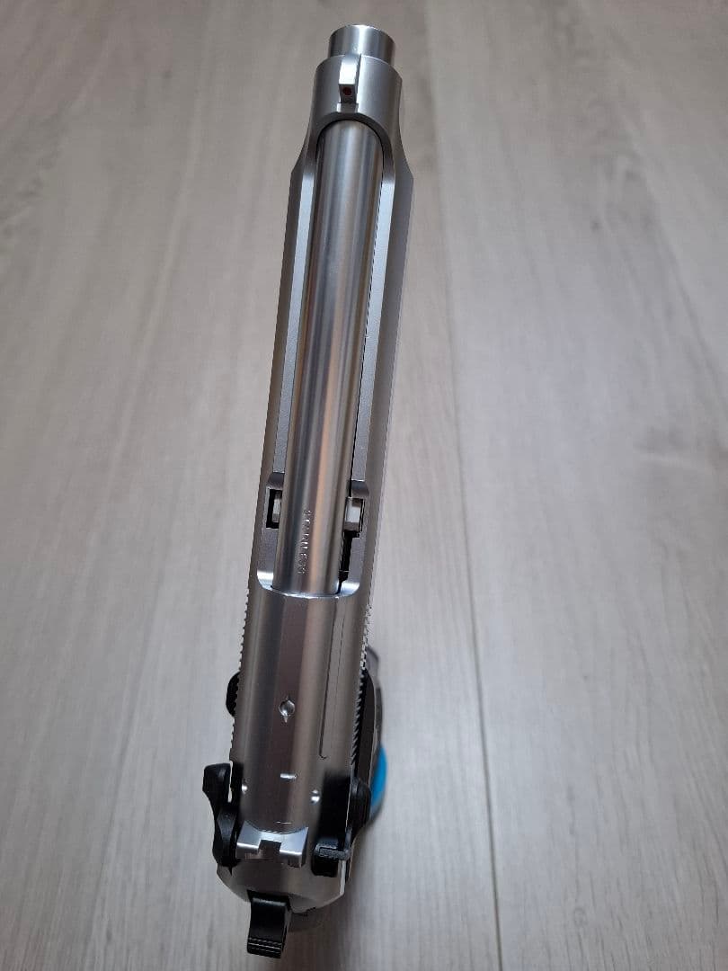 美品　東京マルイ　M92FS　IONX　ハイグレードモデル　塗装品