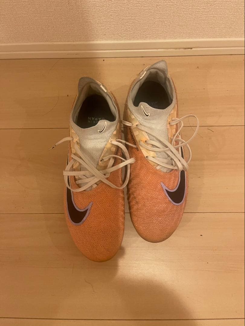 Nike サッカー スパイクシューズ オレンジ ファントムルナ 海外限定カラー