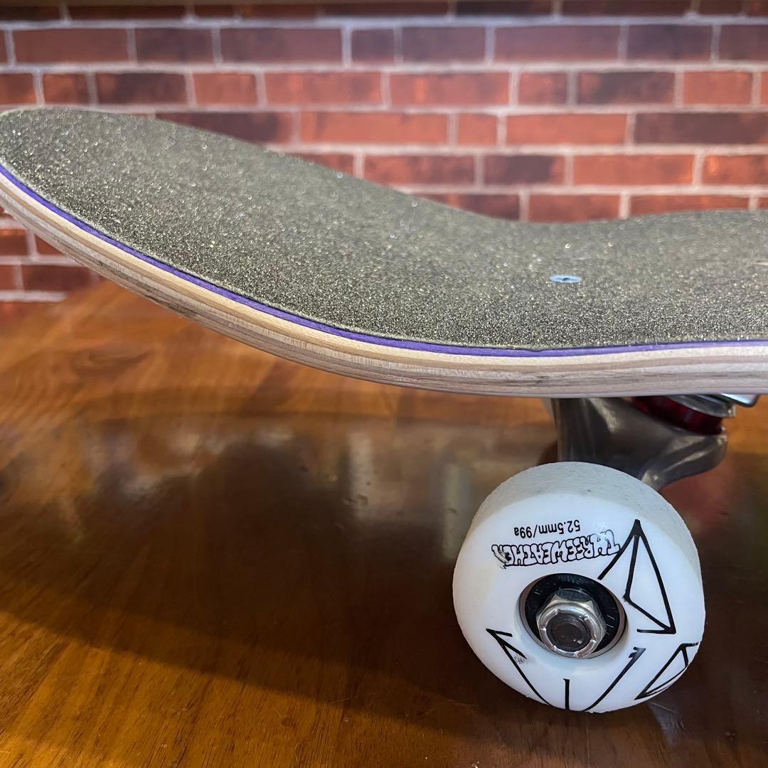 エレメント　スケートボード　コンプリート　スケボー　極美品　8インチ　ベンチャー