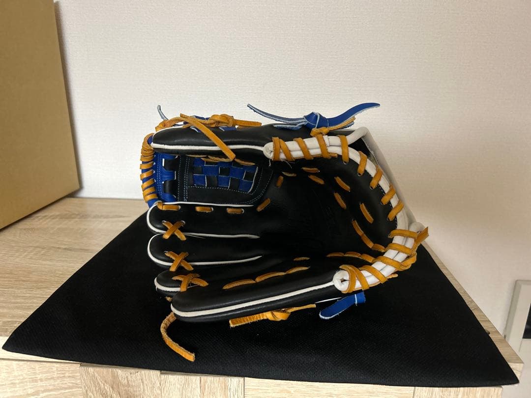 ゼット ZETT 硬式内野用 グローブ グラブ 左投げ 海外 源田モデル