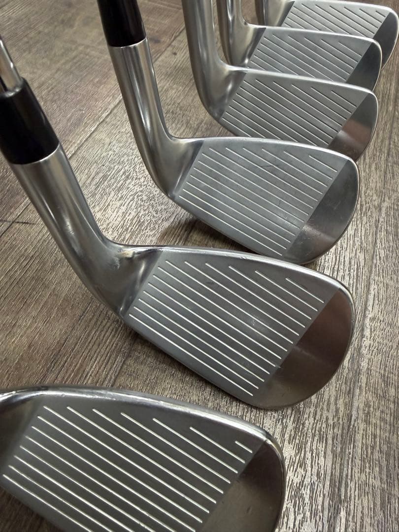 タイトリストAP2 718 レフティー　左利き用　アイアンクラブセット　P〜5番