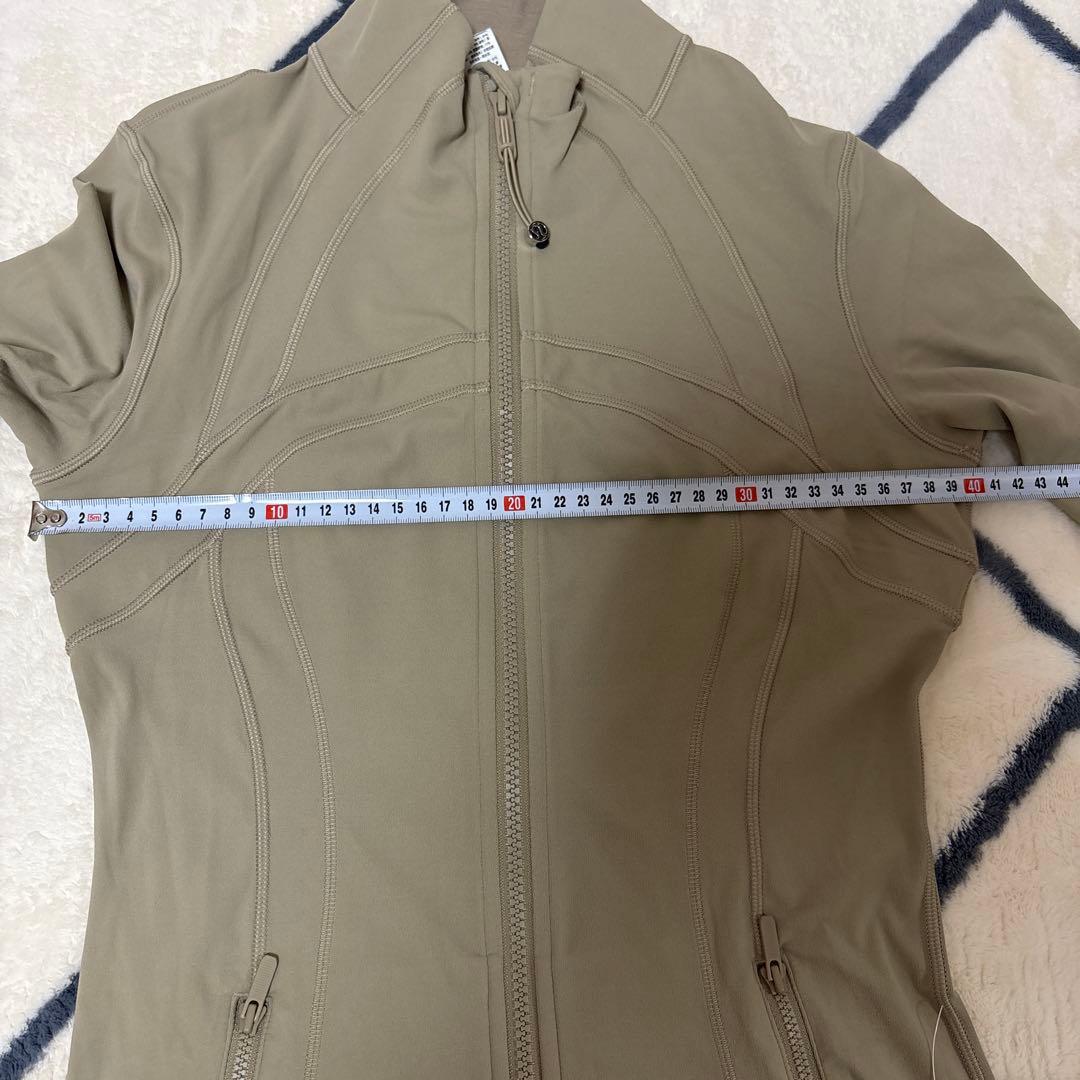 Lululemon Define Jacket - Nulu 6 ベージュ
