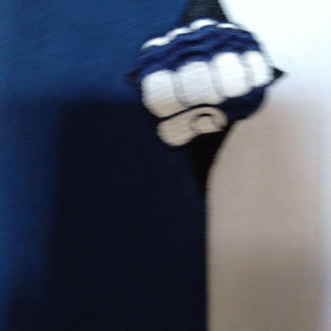 ジョジョの奇妙な冒険　tシャツ未使用M