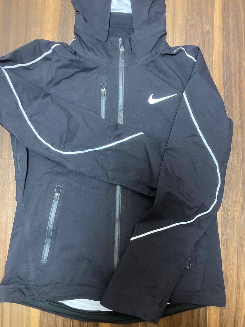 nike pro elite ストームジャケット