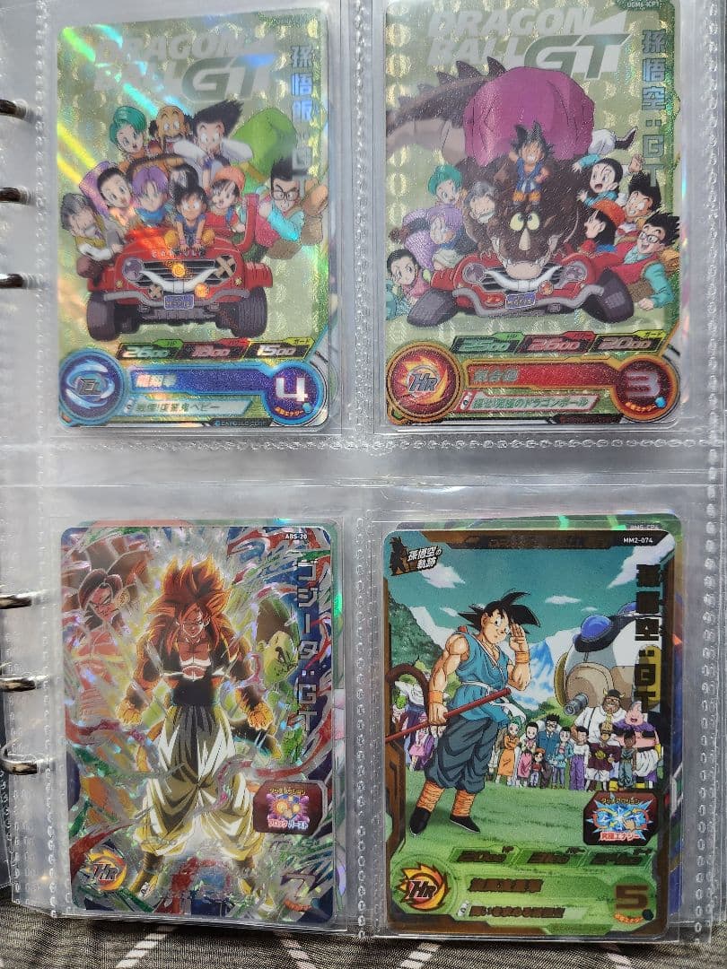 B.ドラゴンボールヒーローズまとめ売り。