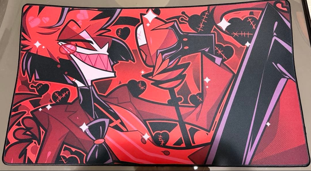 ハズビンホテル　アラスター　プレイマット　バレンタイン