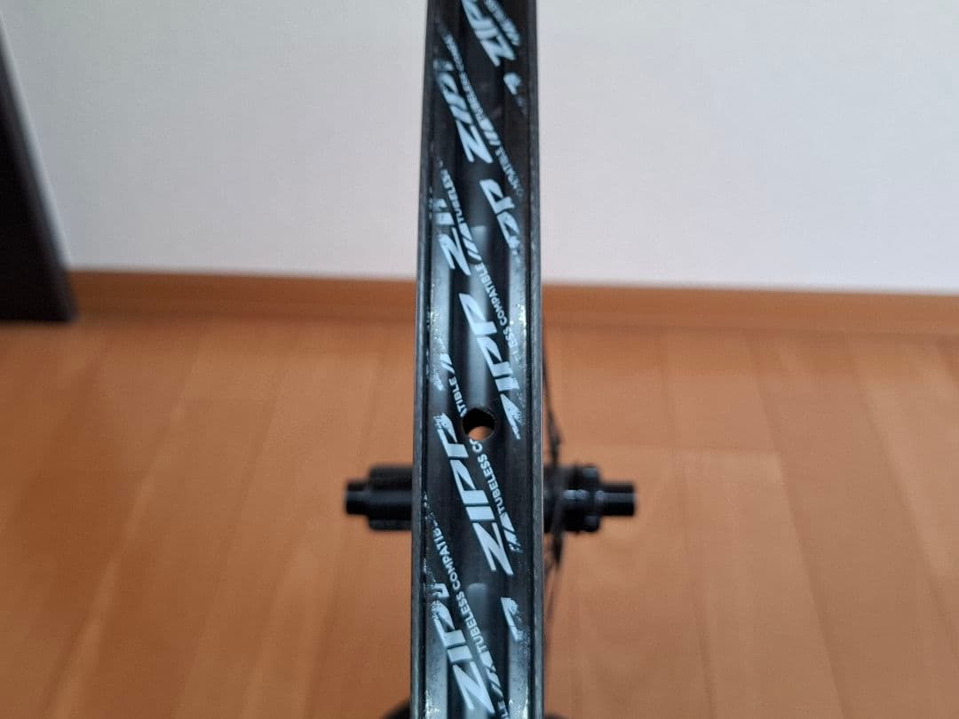 【じょんじょん】ZIPP 303S Tubeless Discホイール