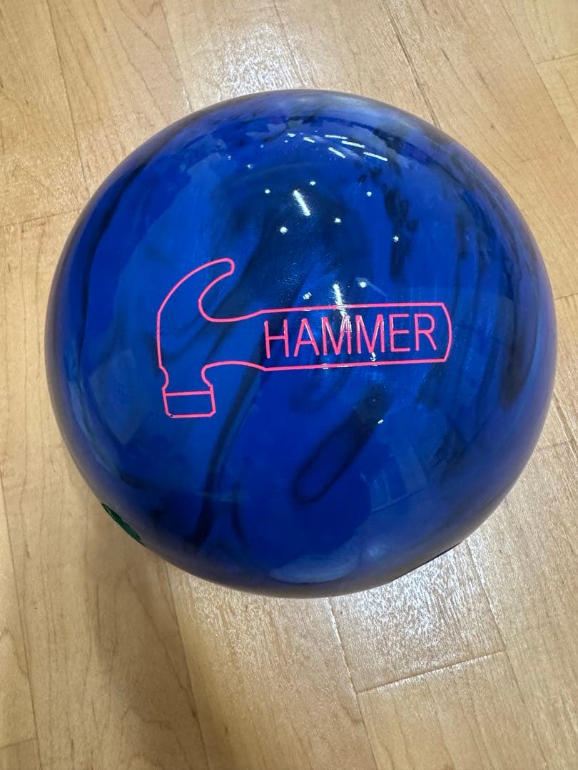 ブラックウィドーマニア　ボウリングボール　15ポンド　みーと