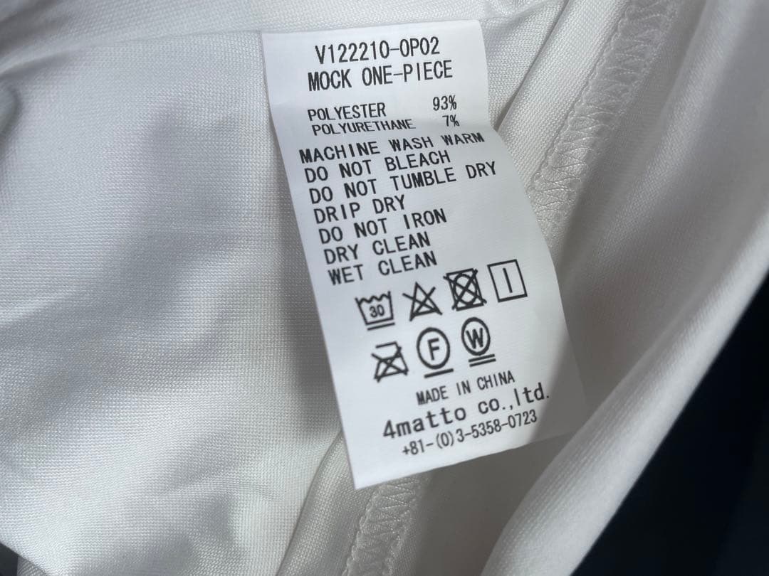 レディースウェア V12 MOCK ONE-PIECE