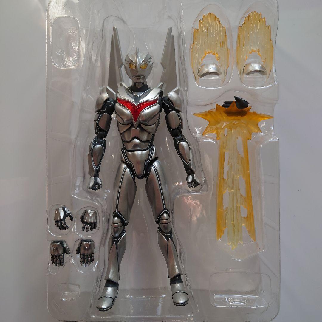 ウルトラマンノア ULTRA-ACT フィギュア