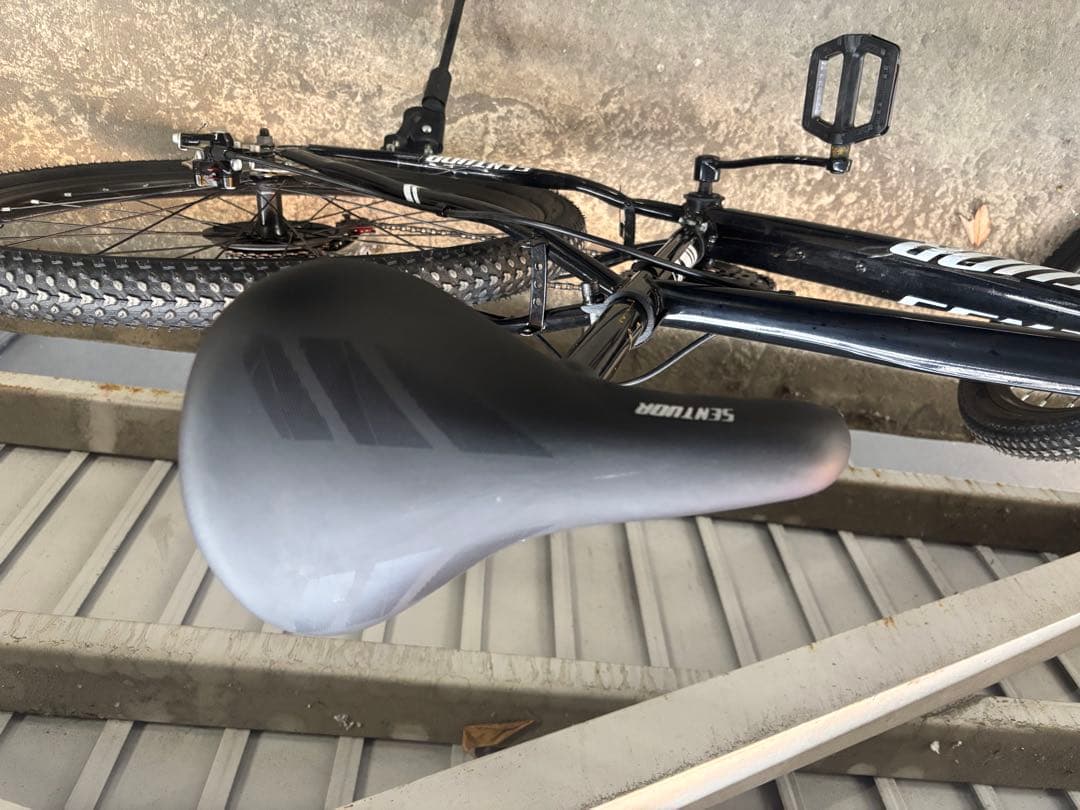 SENTUOR マウンテンバイク ブラック 26インチ手渡し限定大阪市北区