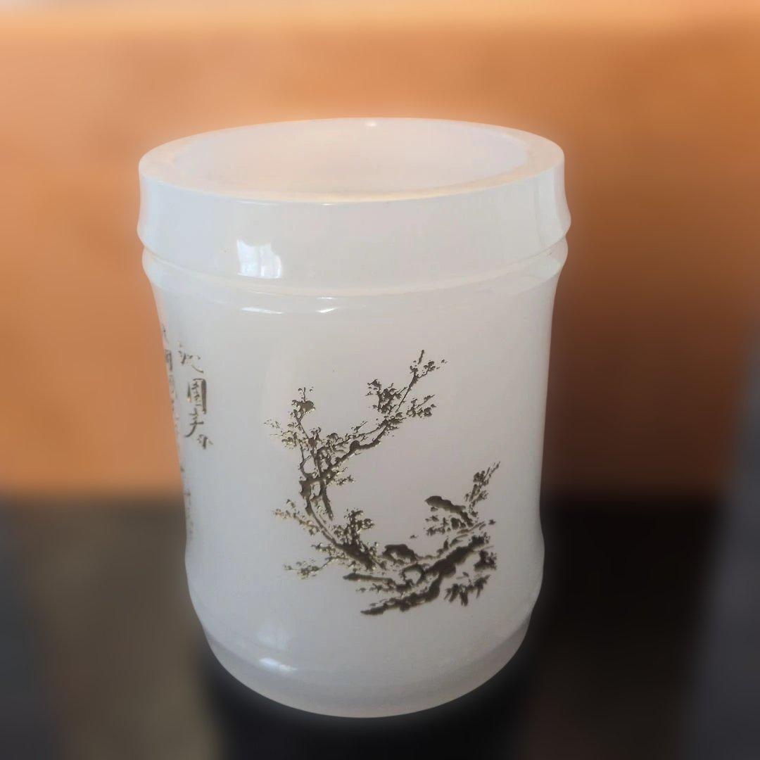 【高級書道具】白玉風 筆立て 沁園春 彫刻 箱付き 中国工芸品 飾り物　花瓶