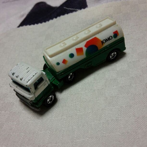 トミカ　JOMO