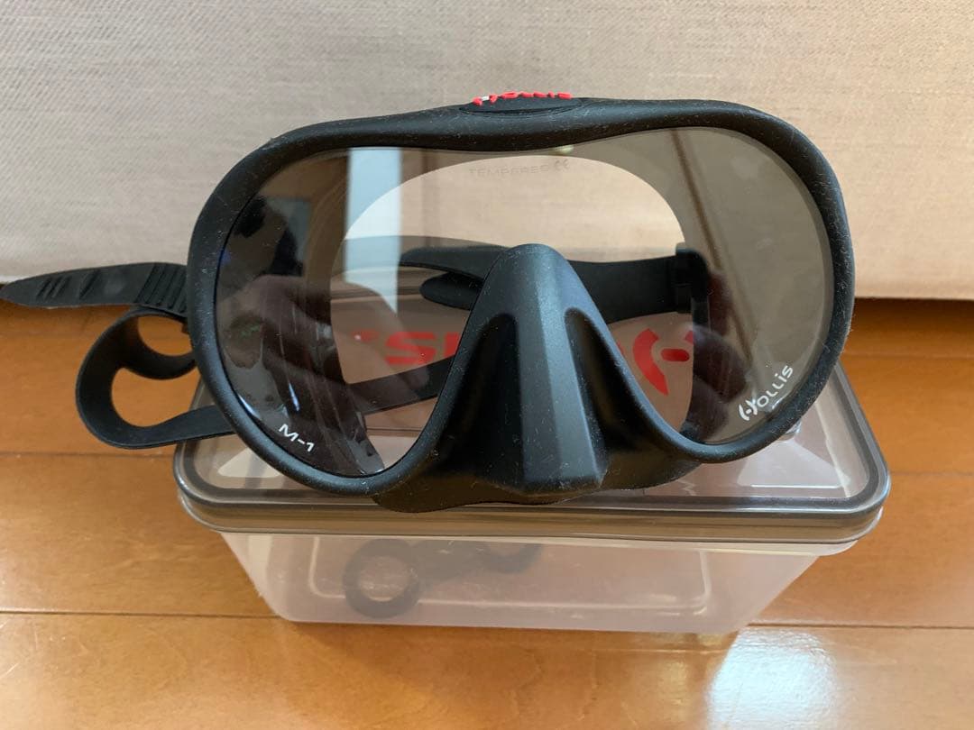 Hollis マスク　M-1 205.4500.07