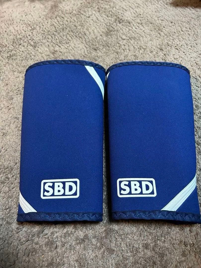 購入可能　SBD　ニースリーブ　M