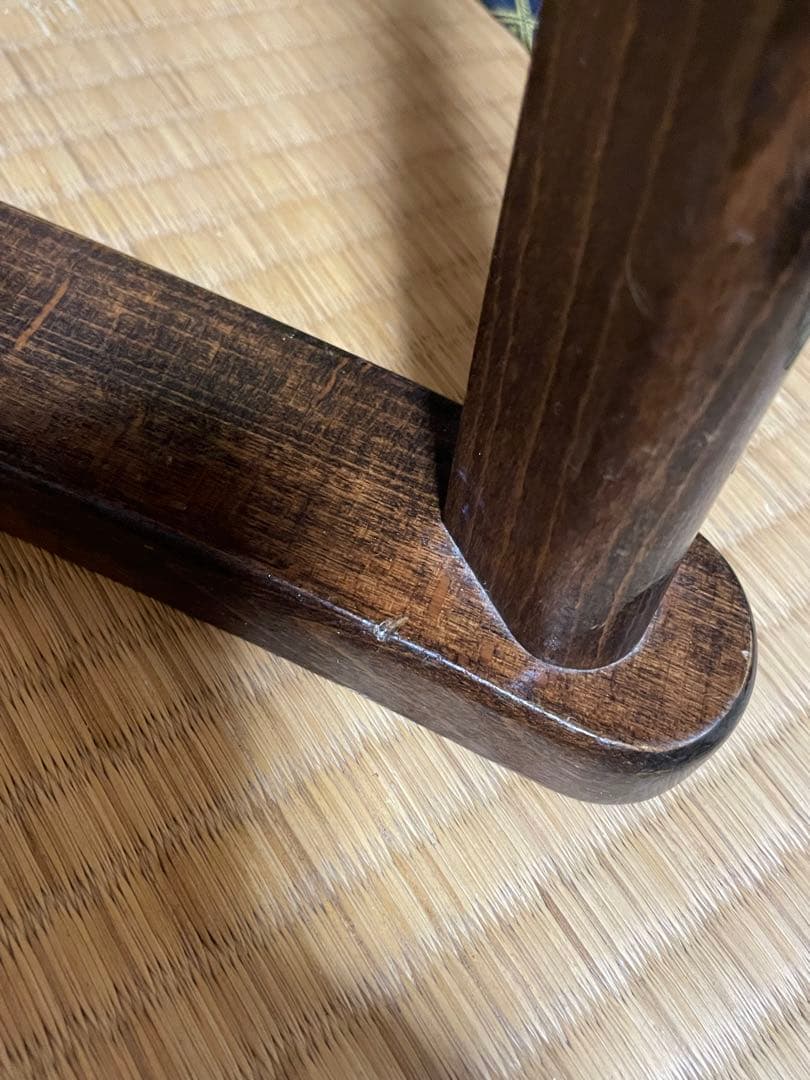 アンティーク椅子