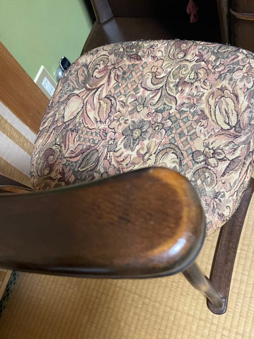 アンティーク椅子