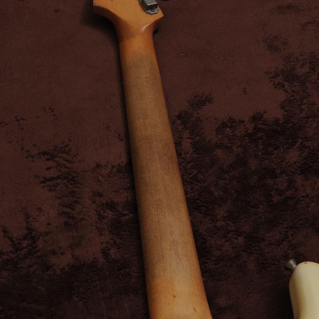 まー坊 Fender Road Worn 60s Strato SSS