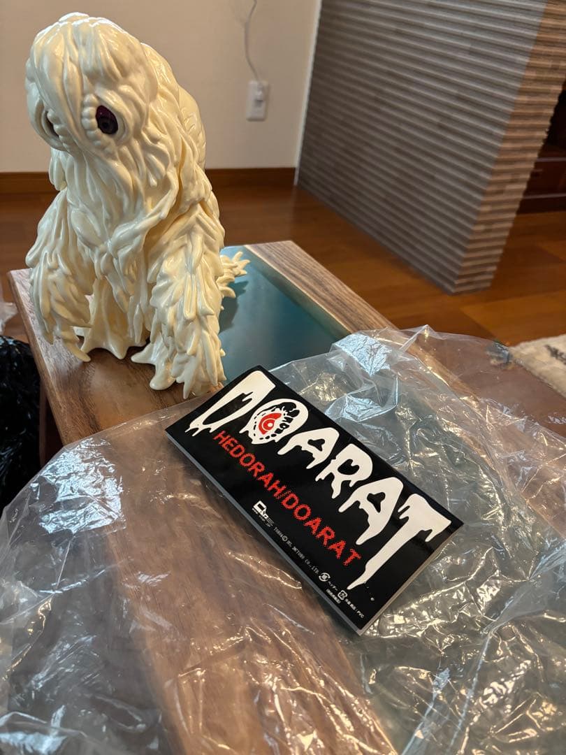 CCP × DOARAT ヘドラ成長期 白ソフビ　限定150体