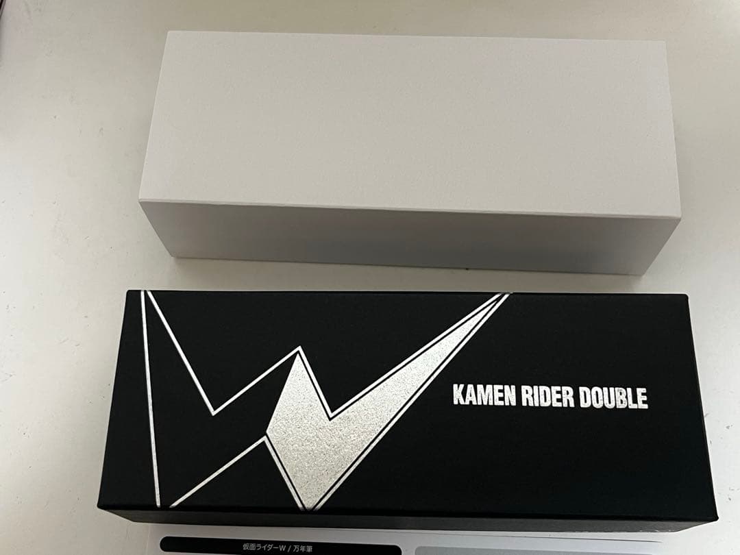 仮面ライダーW 万年筆（セーラー万年筆）プレミアムバンダイ限定　新品・未使用