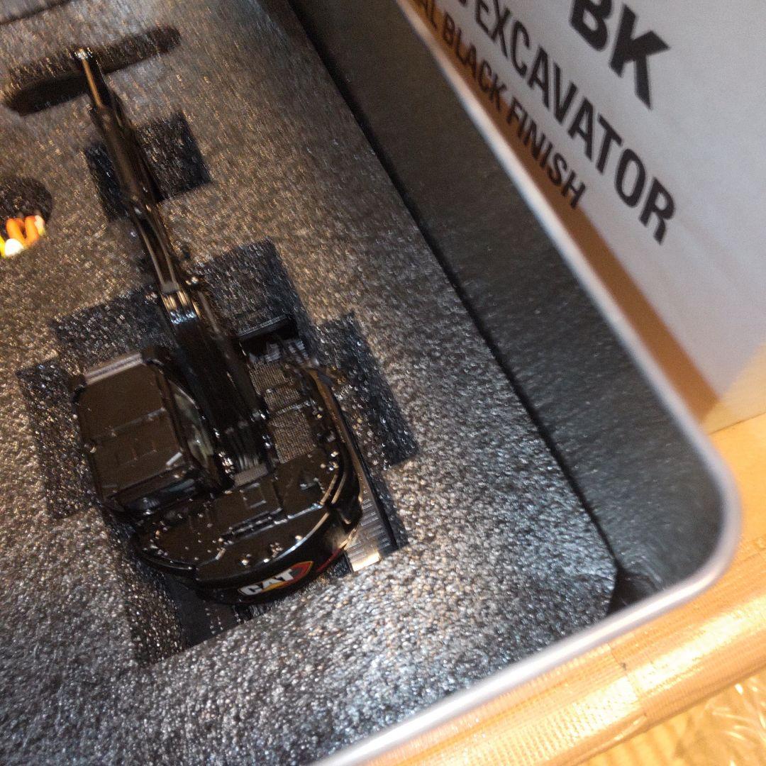 キャタピラー建機　CAT315 ブラックエディション　1/50