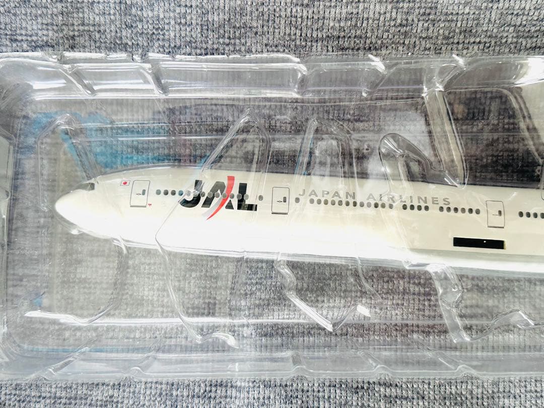 1/200 JAL 777-300ER アーク塗装 Hogan