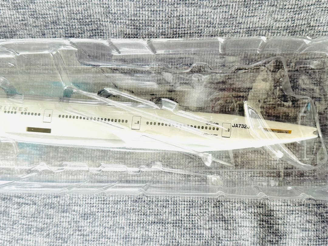 1/200 JAL 777-300ER アーク塗装 Hogan
