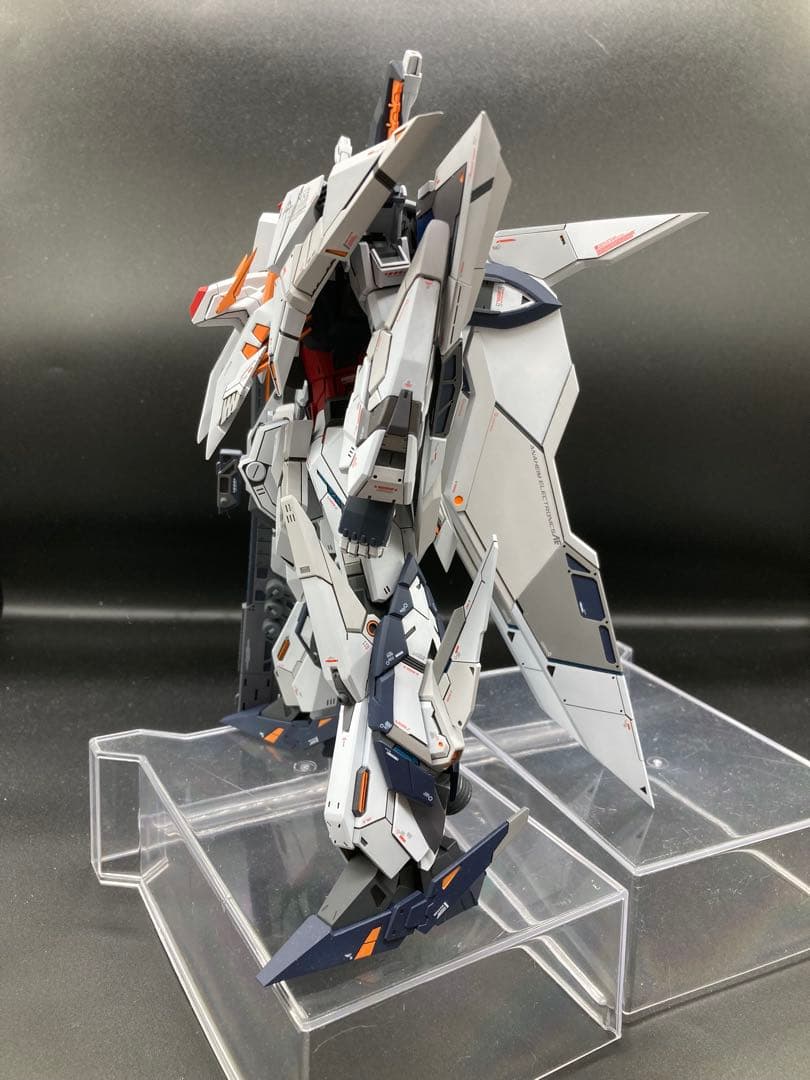 HG 1/144 クスィーガンダム 徹底改修 塗装済み完成品