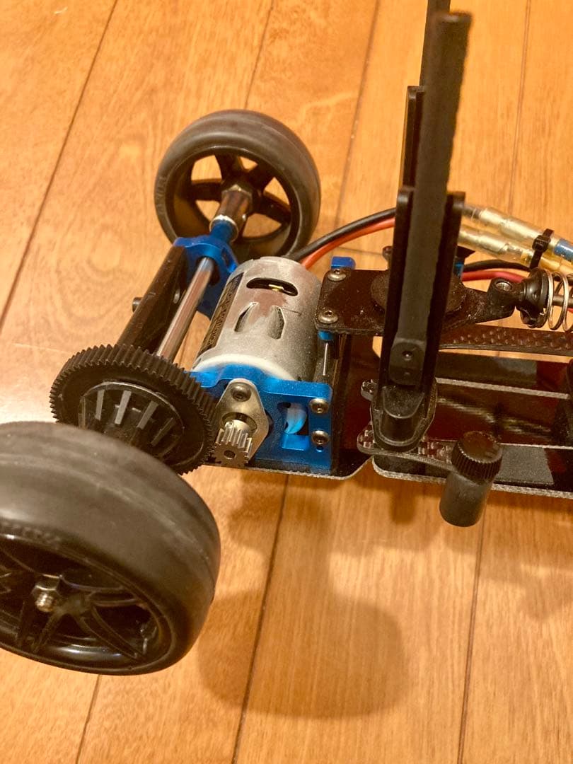 タミヤF103GTシャーシ メカ付き