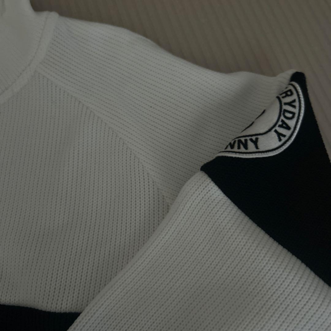 ホワイト/ブラック ジッパー付きセーター