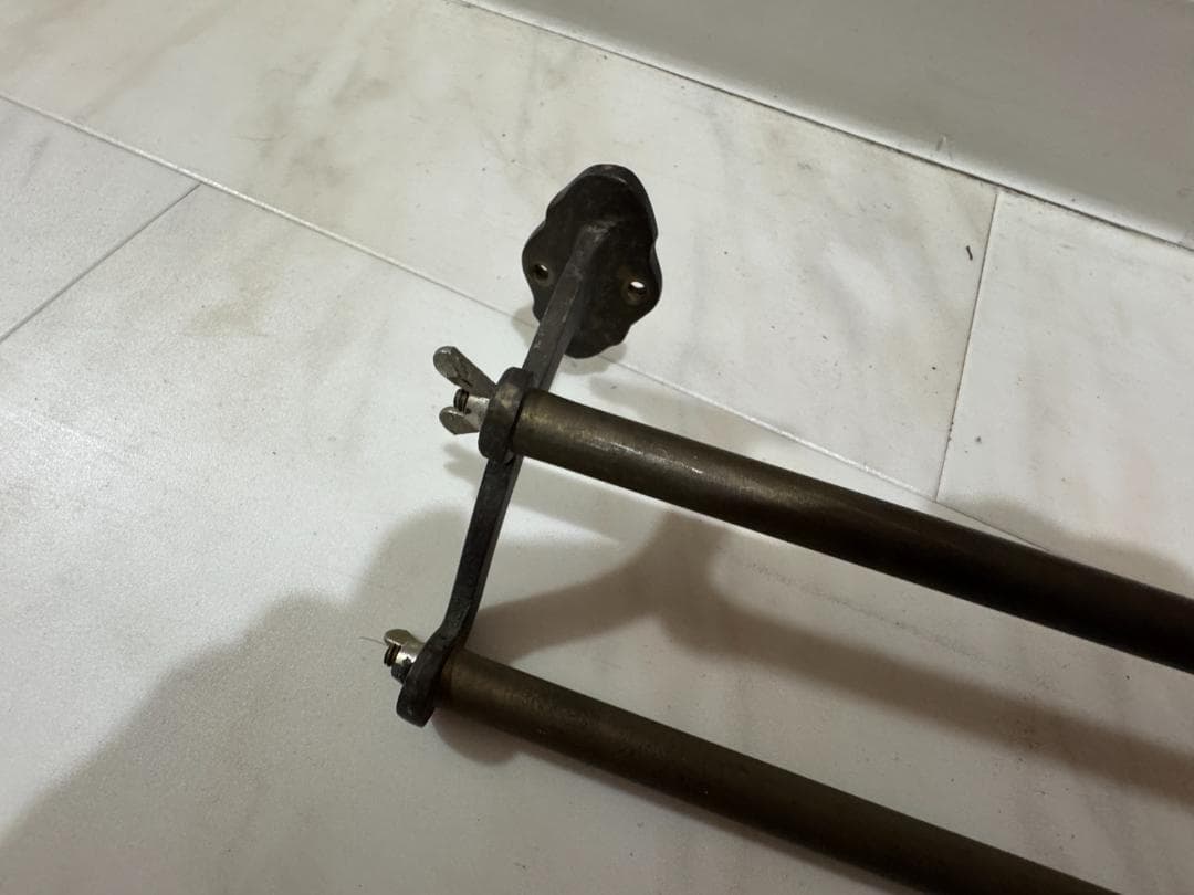 【値下げ】アンティークなタオルハンガー　バー2本