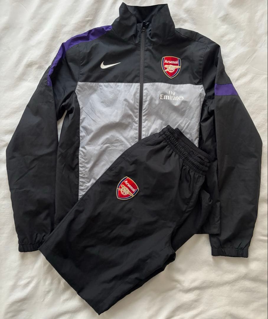 アーセナルNIKEトレーニングウェア ウィンドブレーカー セットアップ 上下S