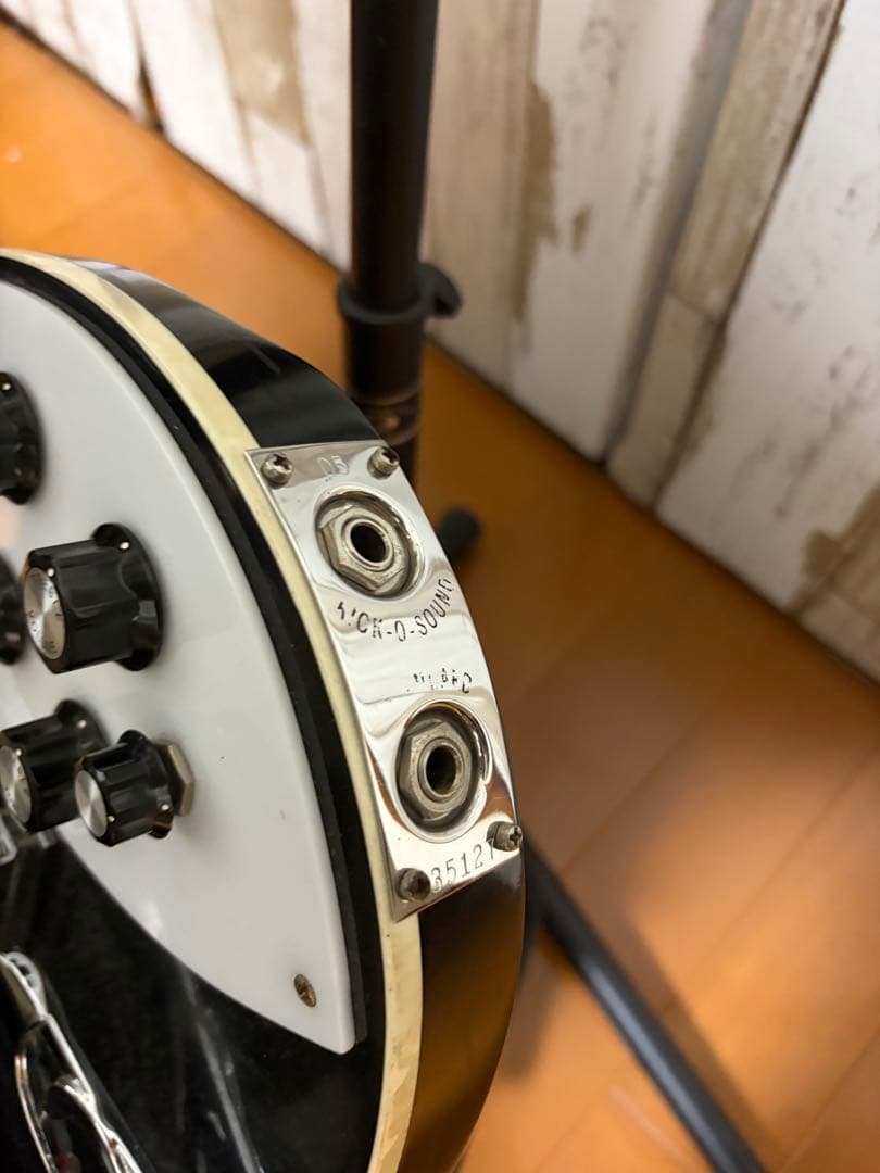 ギター Rickenbacker 620 Jetglo