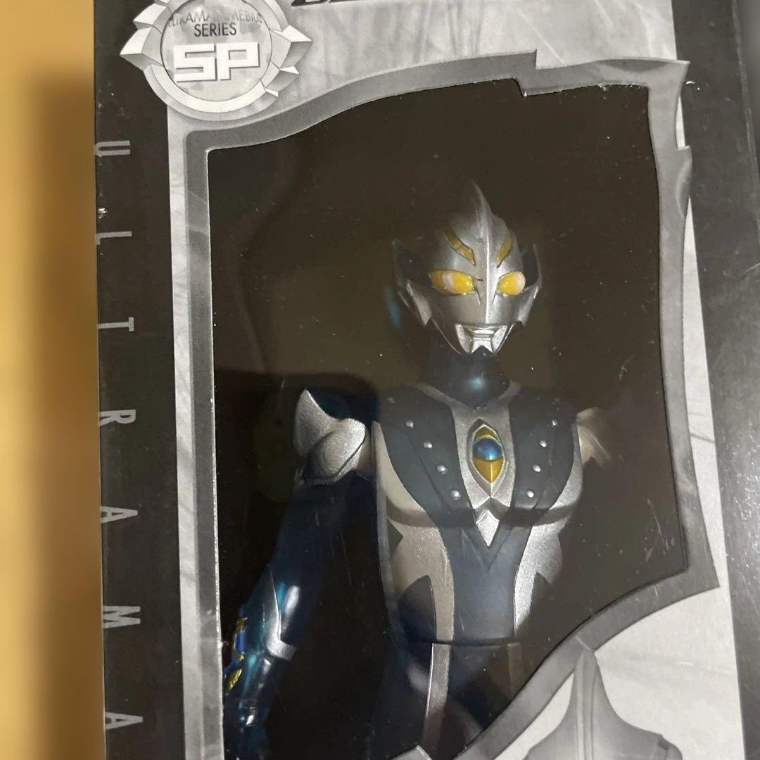 ウルトラマンヒーローシリーズ2006 ウルトラマンメビウス限定ソフビ　2体セット