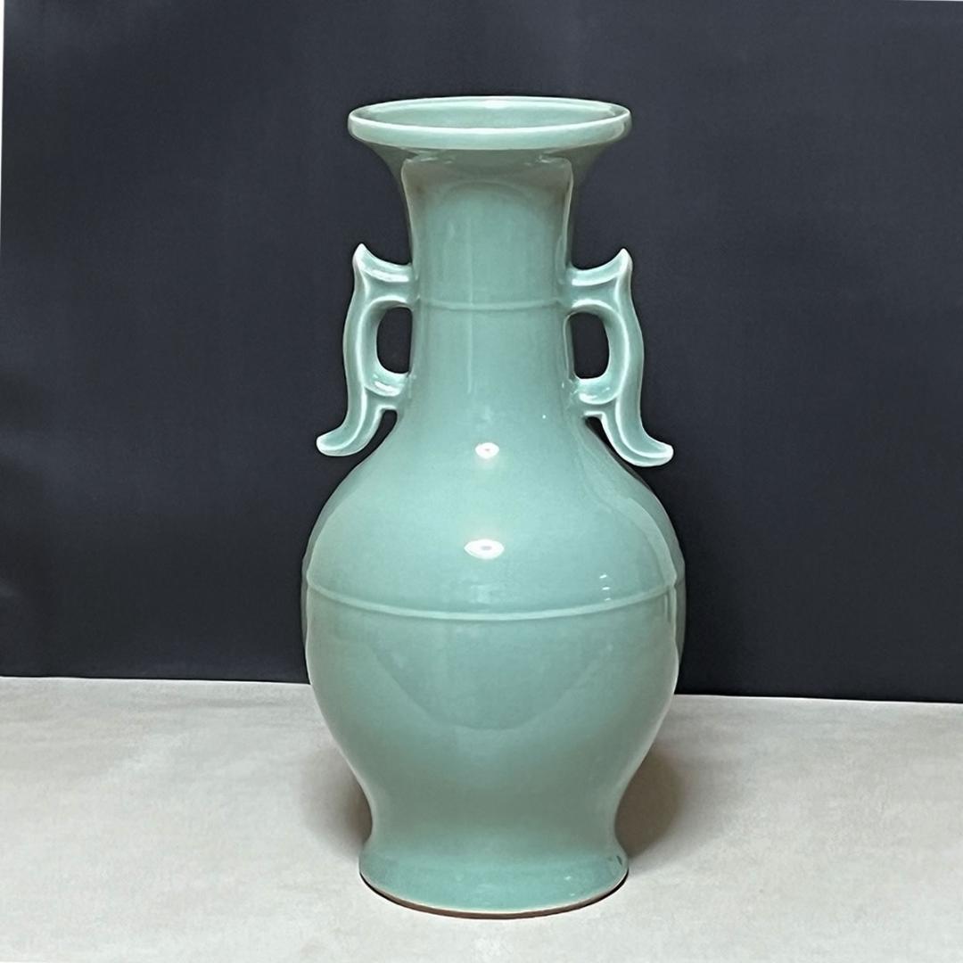 加藤渓山 砧青磁 耳付 花瓶 共箱 青磁 耳付花入 茶道具 【k3251】