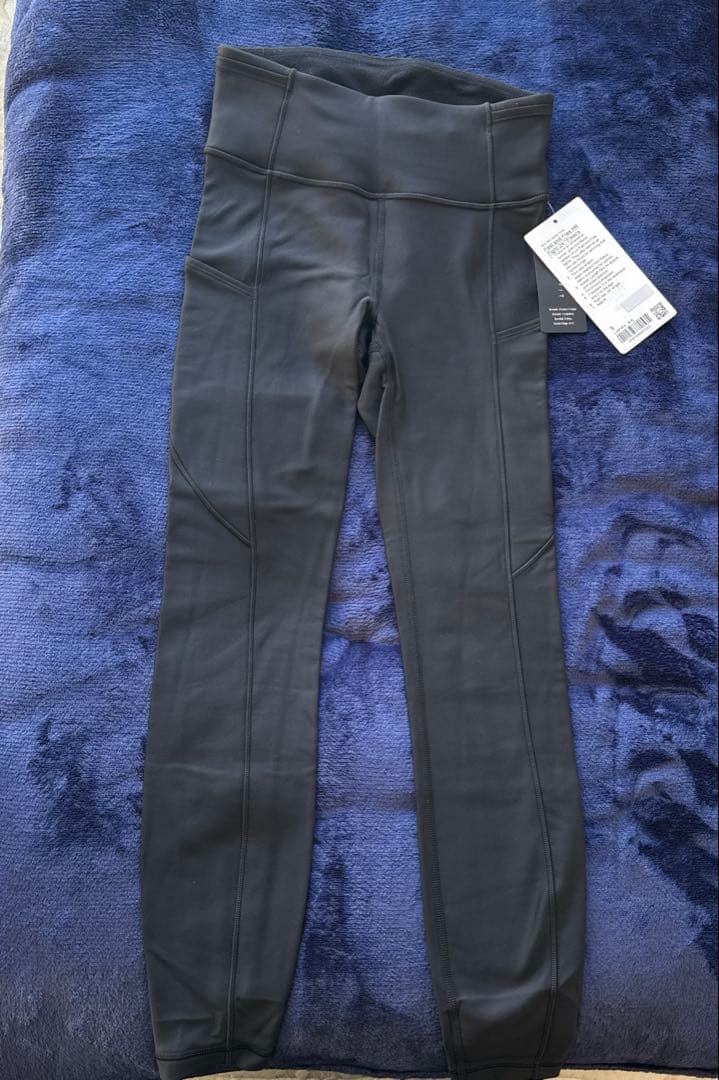 ヨガ・ピラティス Lululemon fast and free HR tight 24