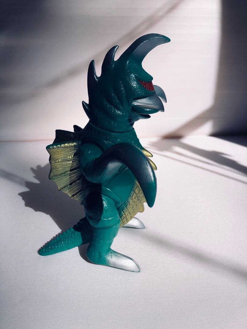 大幅値下げ】ブルマァク ガイガン ソフビ 1970年代1992年復刻ガイガン2体