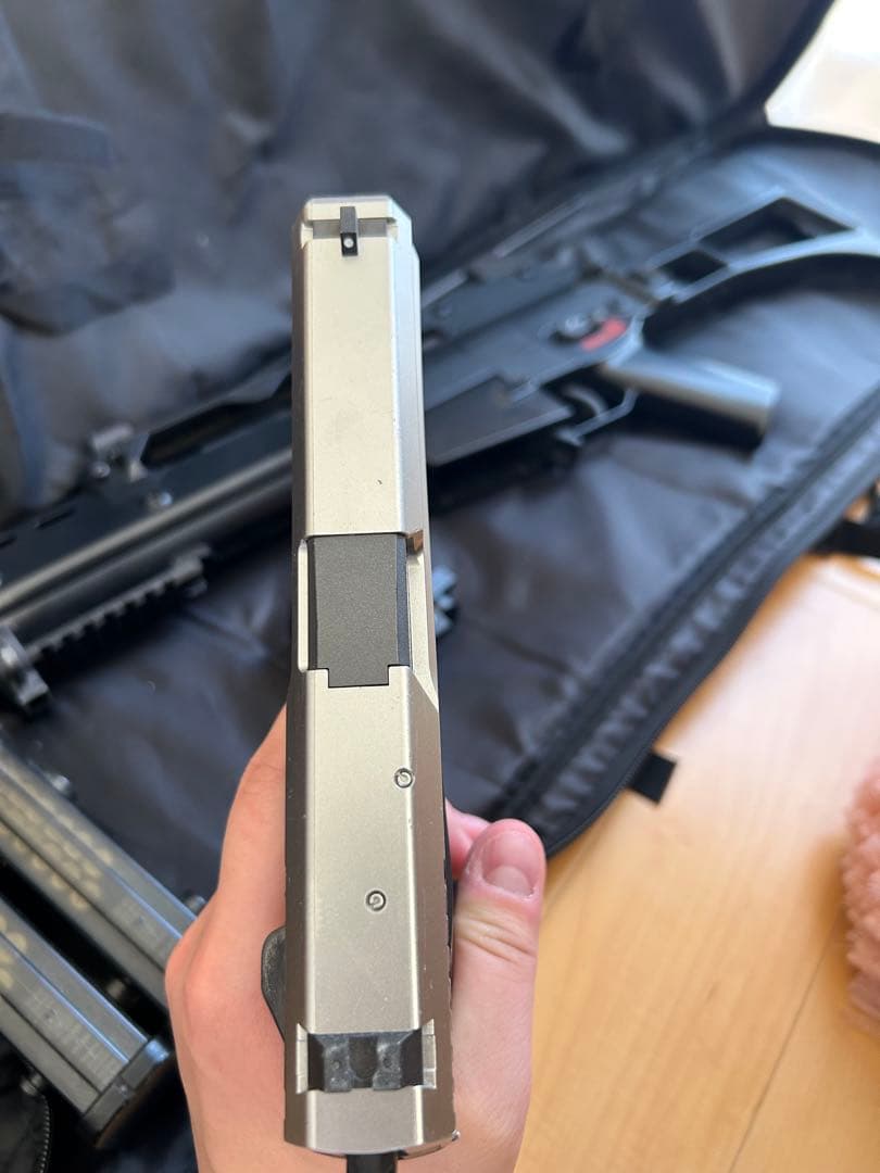 東京マルイg36c 電動ガン18歳以上バッテリー&充電器　電動ハンドガンUSP