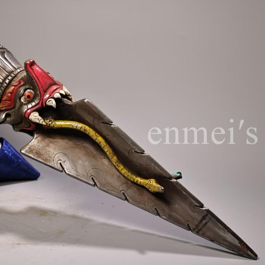 中国古美術・蔵伝工芸・寒鉄彩絵金剛降魔杵・手工錾刻・文房置物・鎮宅辟邪・風水法具