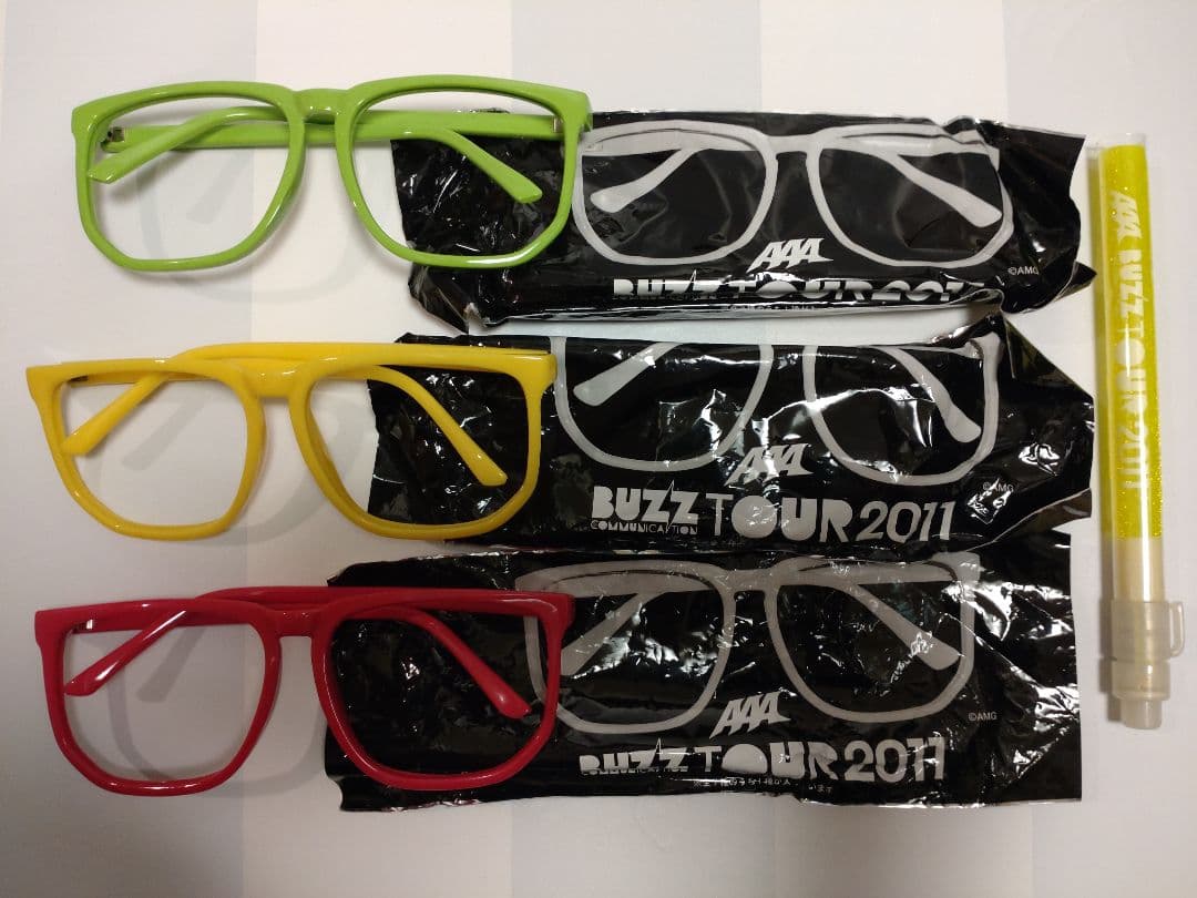 AAA え～メガネ 3色 ペンライト Buzz Tour 2011