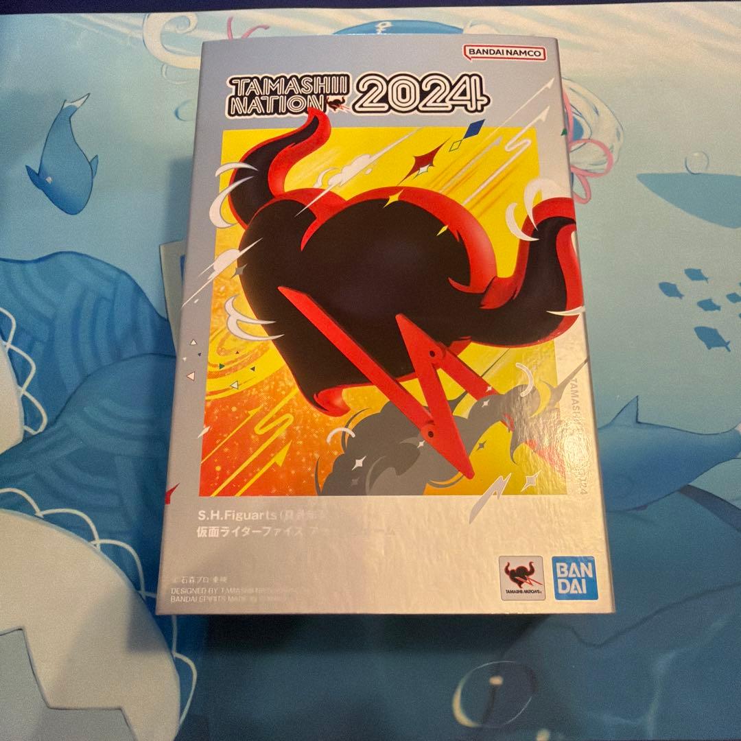 S.H.Figuarts 真骨彫製法 仮面ライダー555 アクセルフォーム