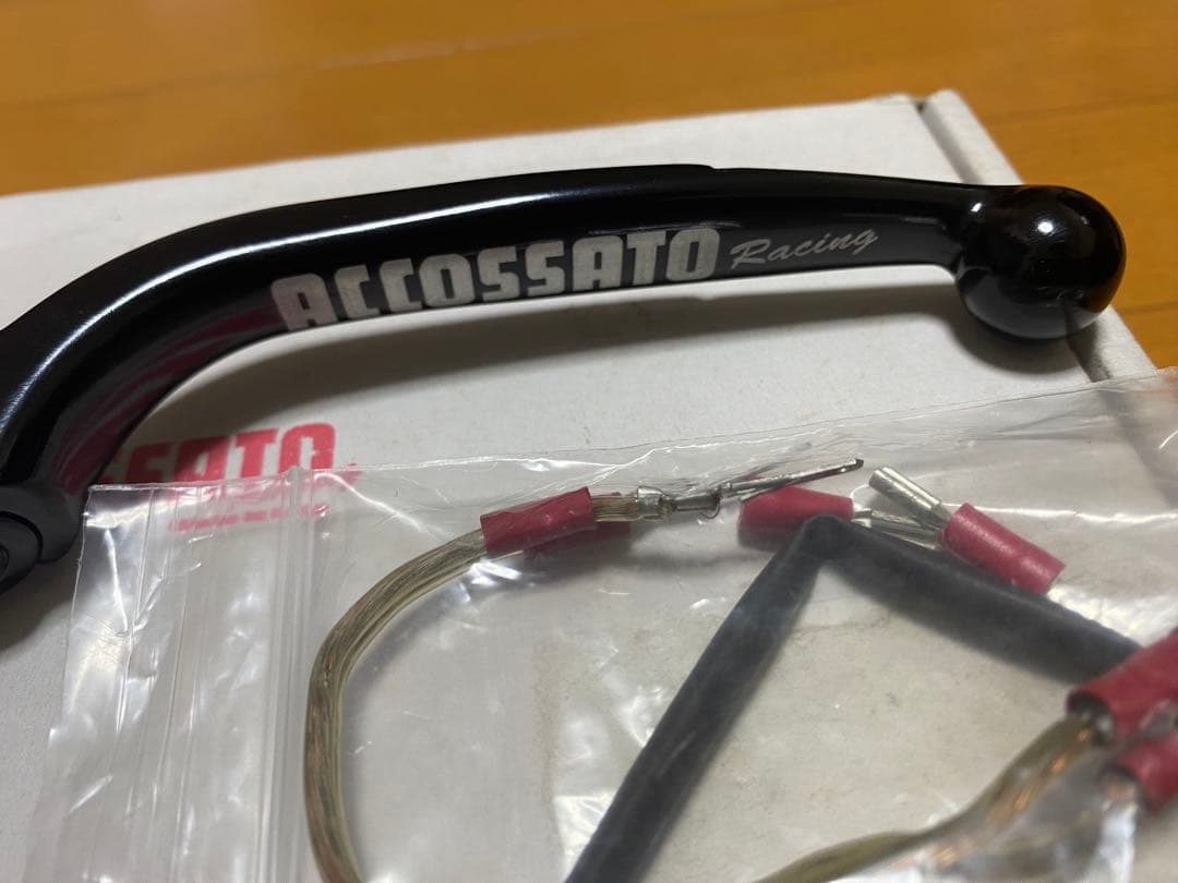 ACCOSSATO(アコサット) 専用スイッチ/ ブラック/ゼファー750