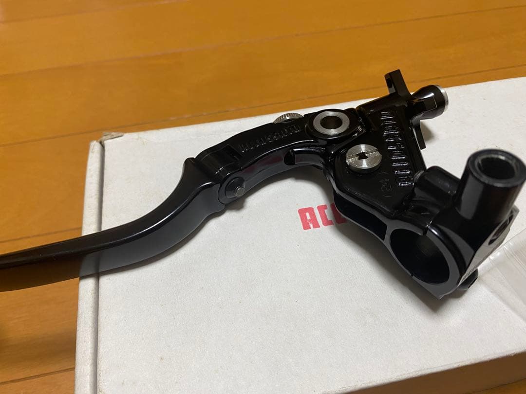 ACCOSSATO(アコサット) 専用スイッチ/ ブラック/ゼファー750